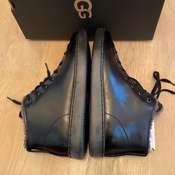 UGG men’s Pismo Sneaker High Cozy size 8 - Picture 3 of 7